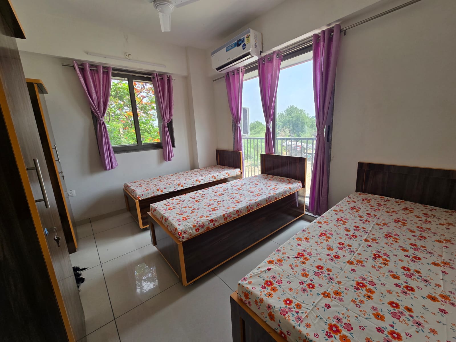Titan House PG – Photo 7
